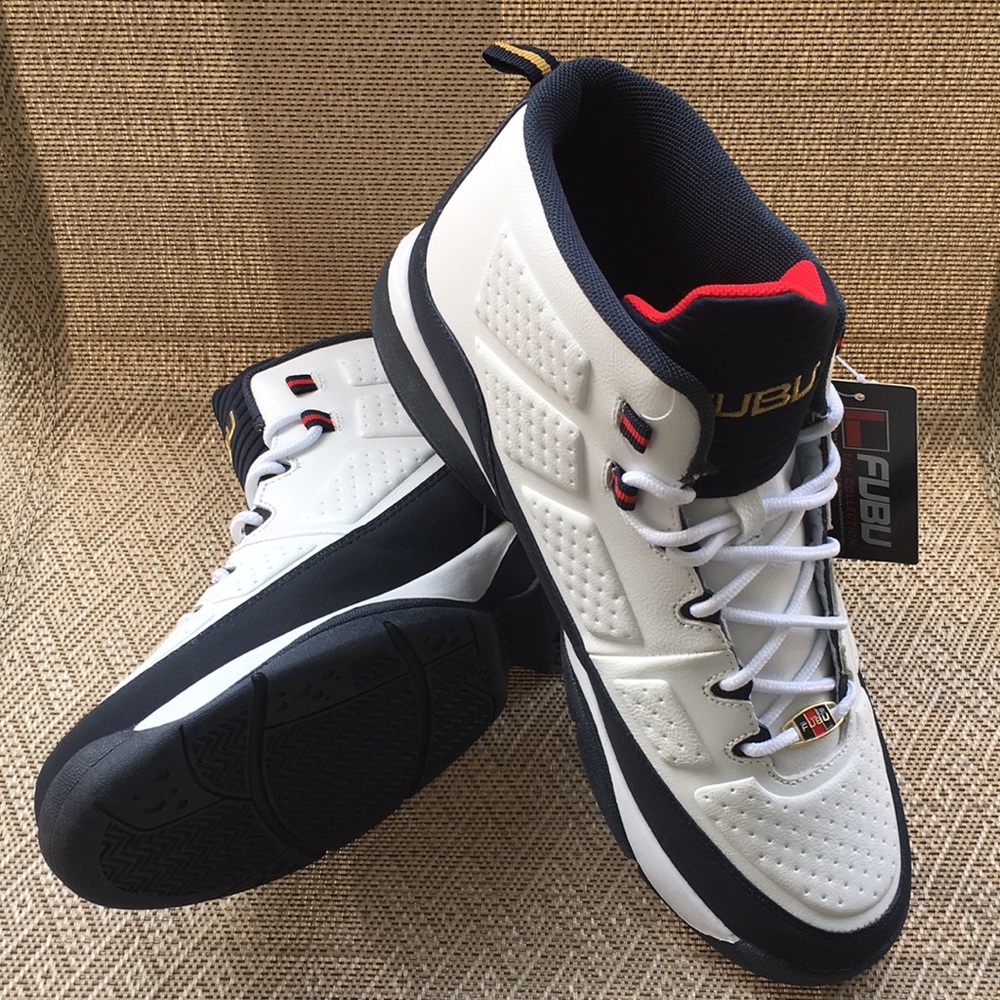 FUBU The collection white navy mens athletic shoes 9.5 NWT